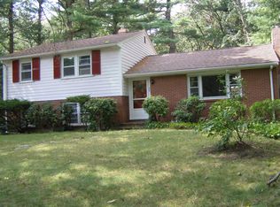 88 Wilson Rd, Bedford, MA 01730