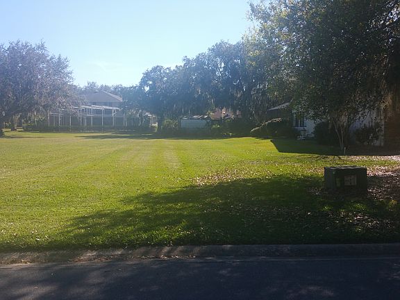 3rd image of O Regal Oak Dr