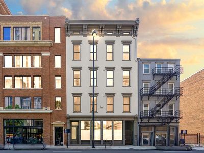 813 Broadway St #101, Cincinnati, OH, 45202