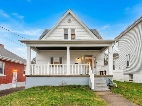 923 Scott Ave, Jeannette, PA 15644