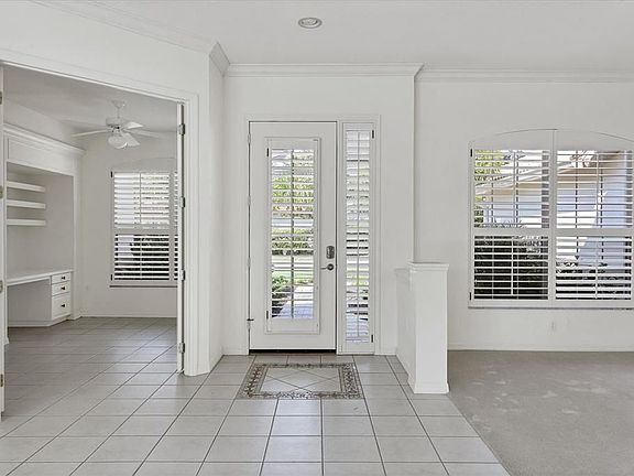 5th image of 8501 Park Shore Ln