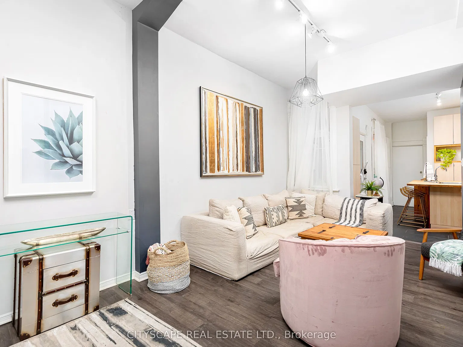 2 bed, $2,700 — Photo 3
