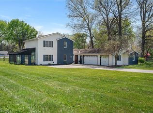 5411 W Heisley Rd, Mentor, OH 44060