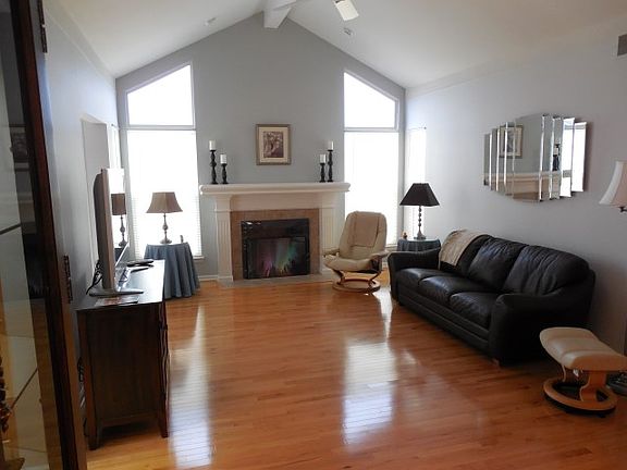 Spacious great room