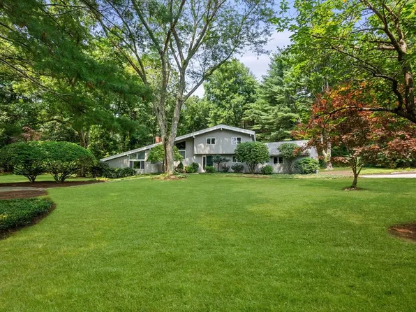 148 Oxbow Rd, Wayland, MA 01778