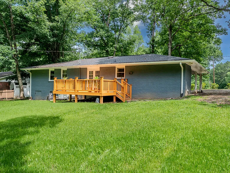 2514 Glover Rd — Photo 16