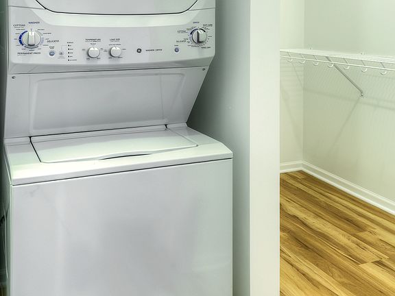 4th image of 801 Pacific St APT 214