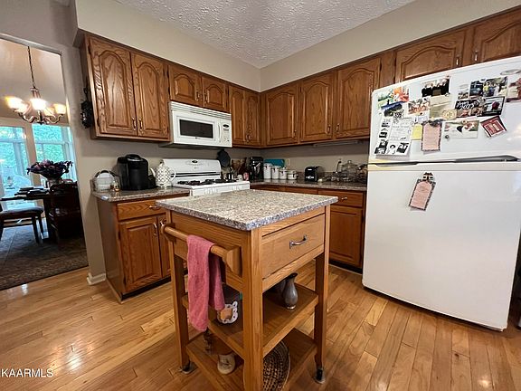 5th image of 8516 Savannah Ct