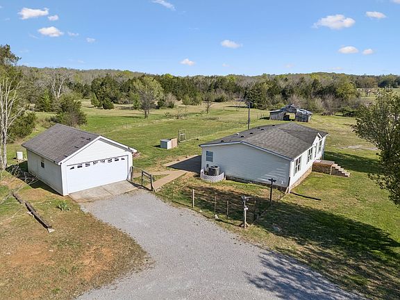 2nd image of 2045 Gentle Rd