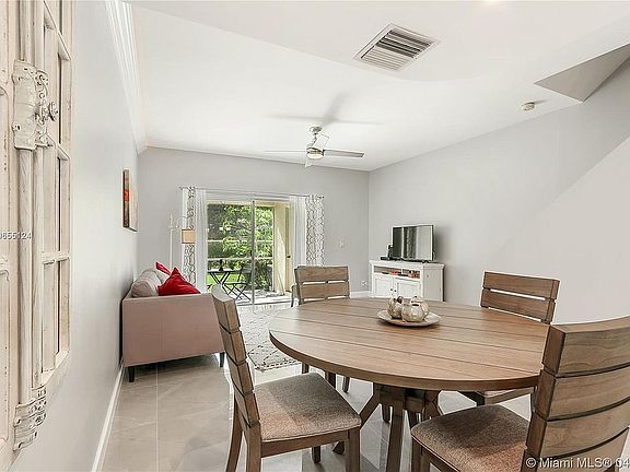 3rd image of 55 Whitehead Cir
