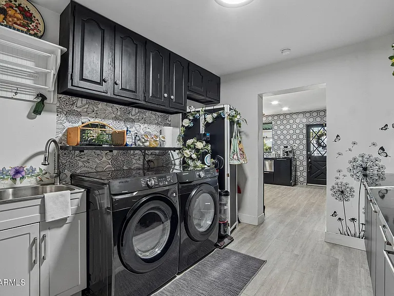 1725 E Verde Ln — Photo 27