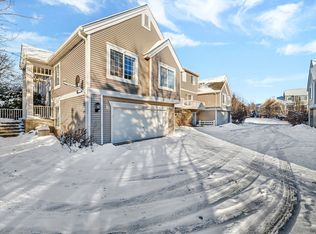 2357 Twilight Dr, Aurora, IL 60503