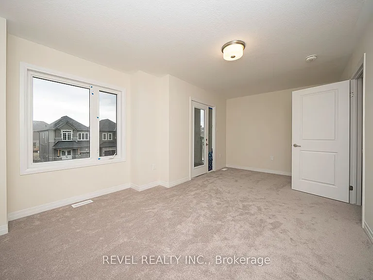 31 Wakeling Dr — Photo 18