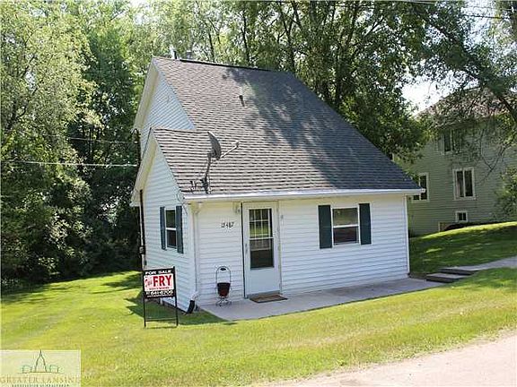 2nd image of 15487 Outer Dr