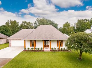 13015 Cypress Gold Dr, Saint Amant, LA 70774