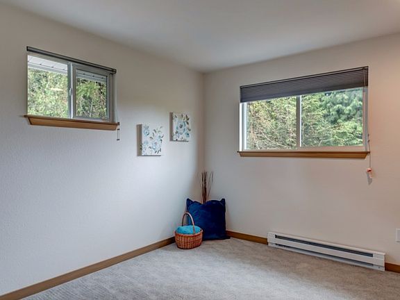 2nd image of 1291 Deer Creek Dr