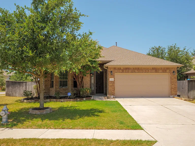 2200 Hilltop Climb Dr — Photo 1