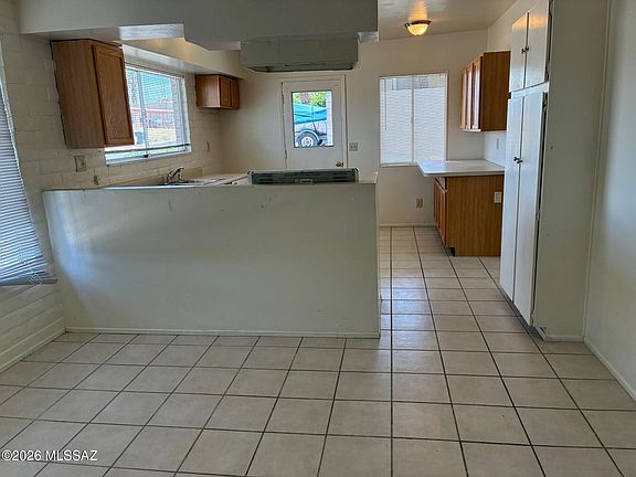 5th image of 9552 E Irene St