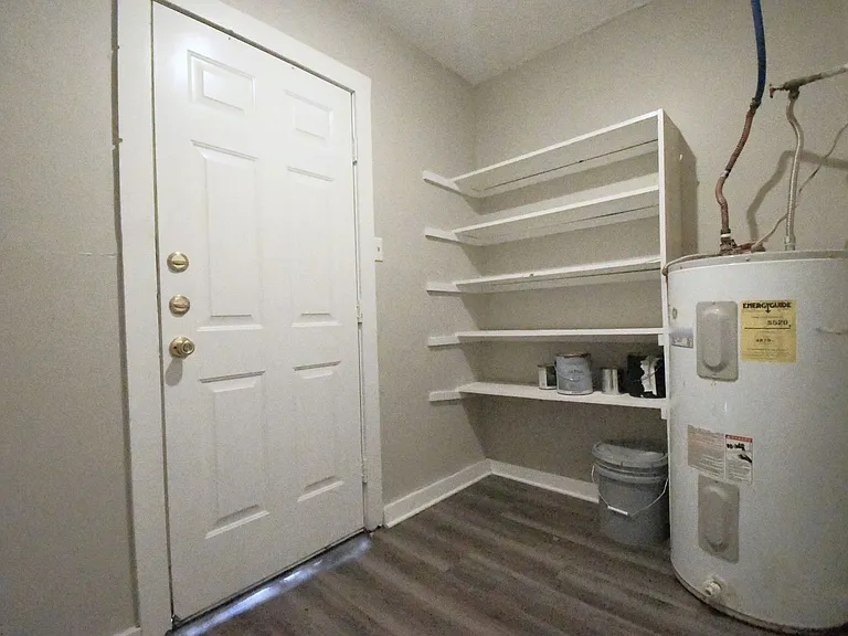 7114 Gatewood Dr — Photo 17