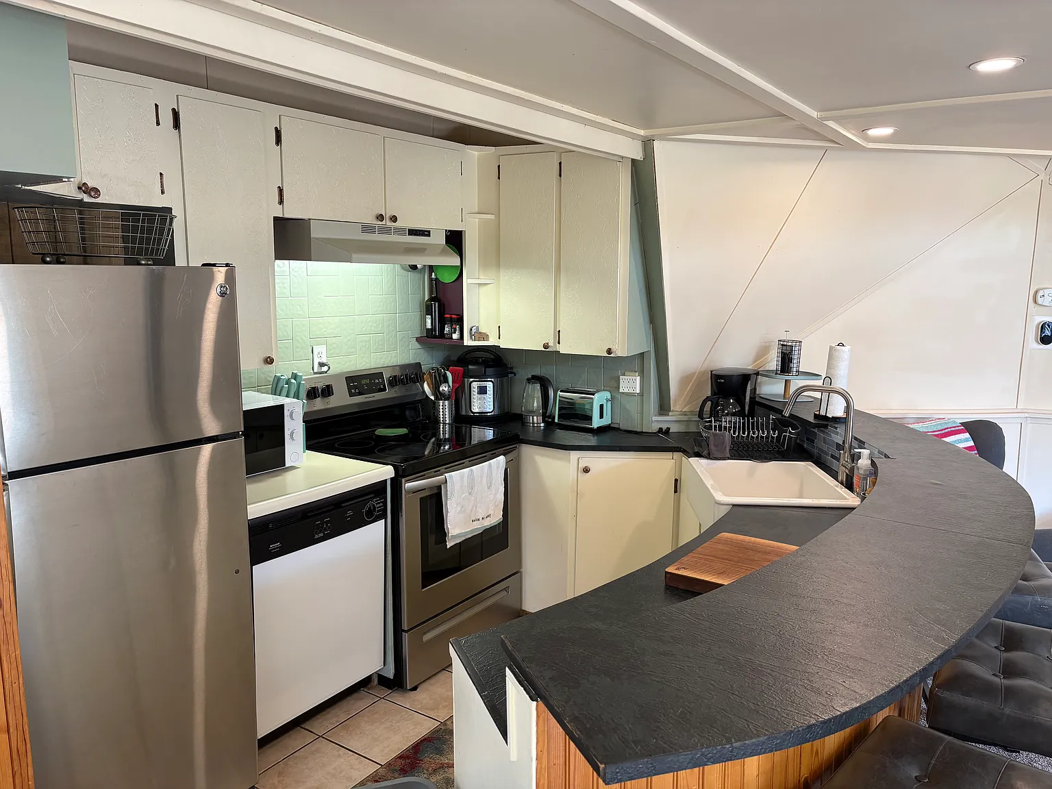 1 bed, 1000 sqft, $2,000 — Photo 4
