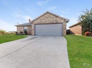 12440 Hunters Mill Trl, Burleson, TX 76028