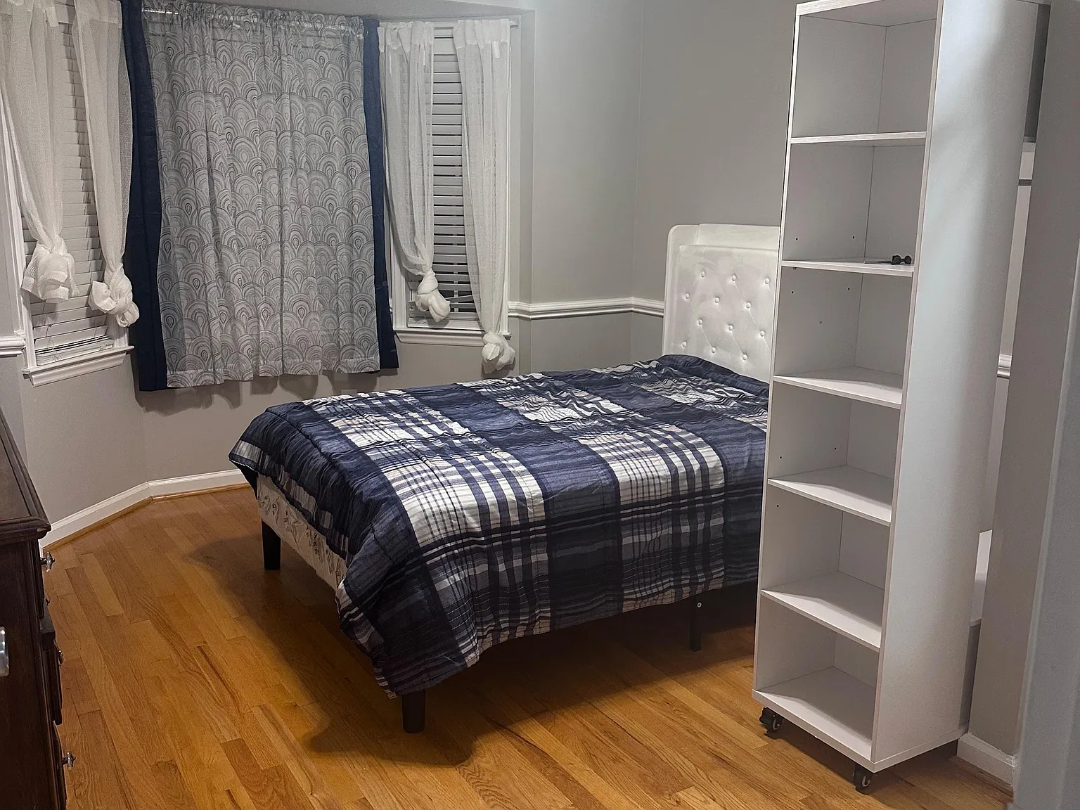 1 bed, 1.0 bath, 2000 sqft, $1,066 — Photo 1