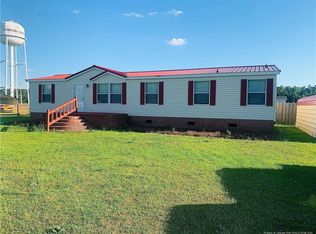 1466 E Green Springs Rd, Parkton, NC 28371