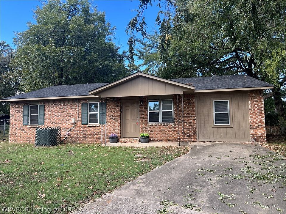 1st image of 123 Gama Cir