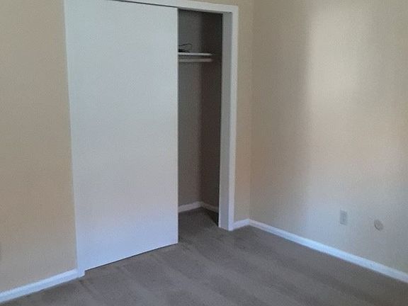5th image of 3001 Montana Ave #A