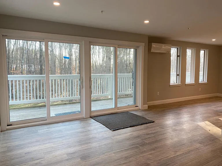 2 Village Green Dr #201 — Photo 9