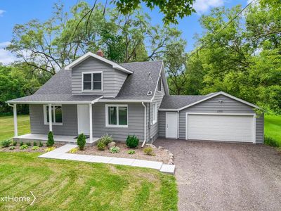 4390 S Vassar Rd, Burton, MI, 48519