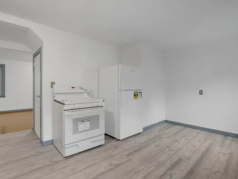 7 Decker Pl — Photo 18