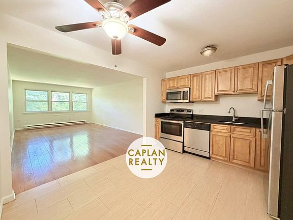 4th image of 460 Whalley Ave #3O4
