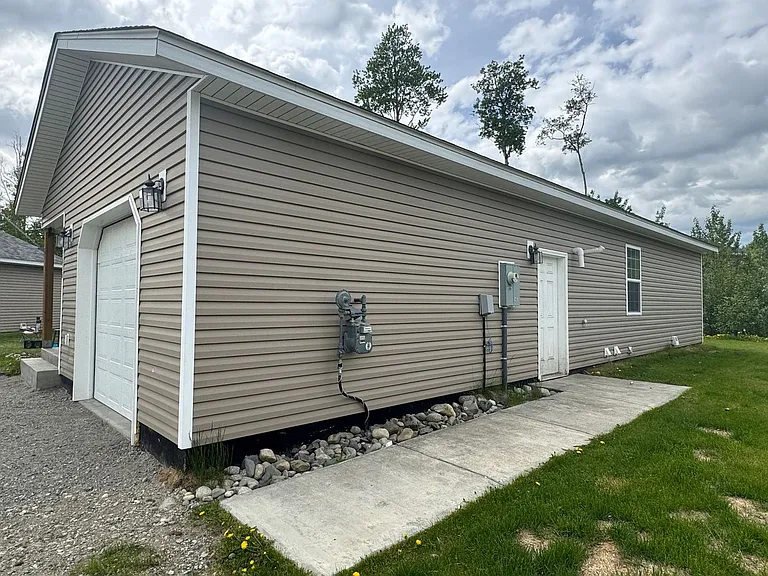 3632-3638 S Heartwood Cir — Photo 16