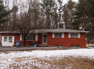 1278 Kroucher Rd, Stroudsburg, PA 18360