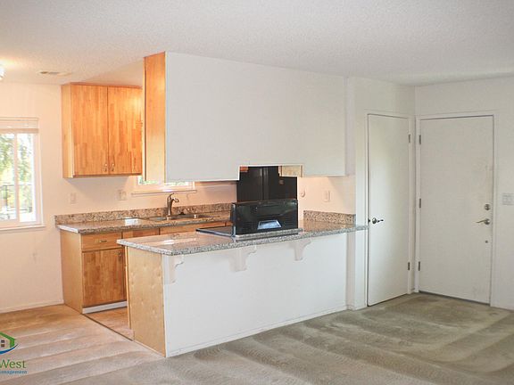 3rd image of 5716 Calmor Ave APT 4