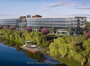 350 Prince Charles Dr N #125, Welland, ON L3C2E4