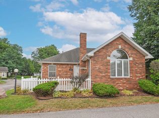 3801 Sandpiper Cove Run, South Bend, IN 46628