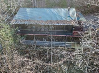 465 Enchanted Forest Dr, Sylva, NC 28779