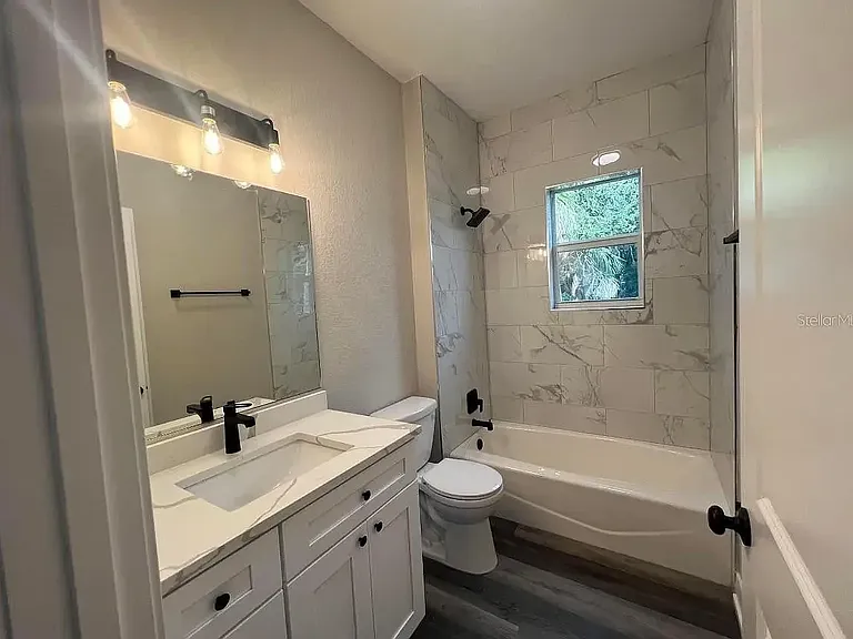 178 Green Pine Park — Photo 5