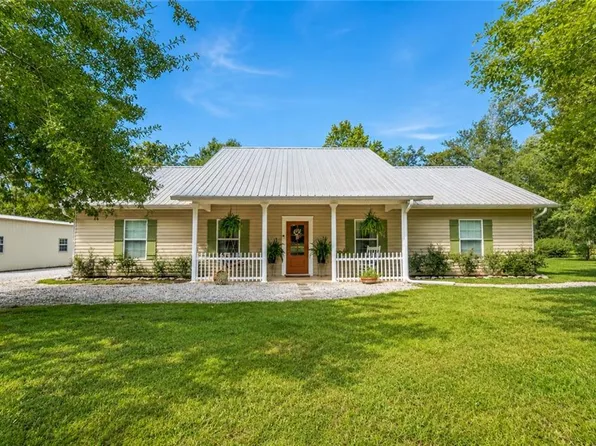 170 Sherwood Dr, Dry Prong, LA 71423
