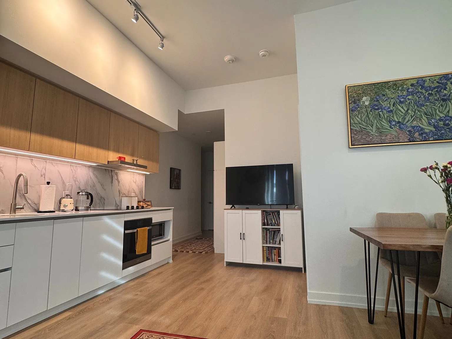 2 bed, $2,950 — Photo 3