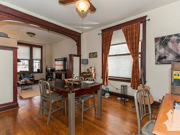 5th image of 2621 W Evergreen Ave #2