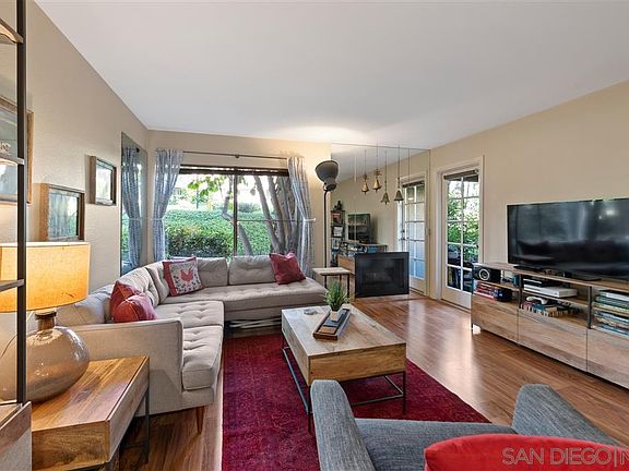 3rd image of 10325 Caminito Cuervo Unit 177