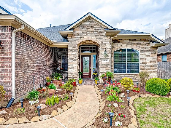 2nd image of 24610 Sandal Springs Dr