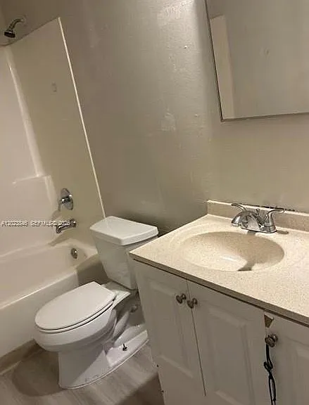 2240 NW 59th Way #1-3 — Photo 7