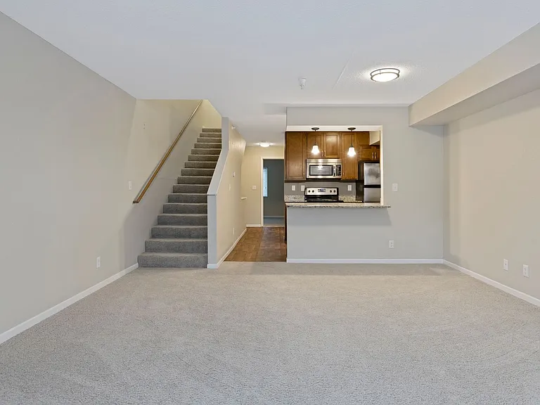 Waterford Place Townhomes — Photo 7