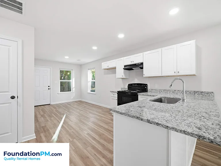 1398 E Barton Ave — Photo 4