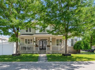 2634 Fallingwater Cir, Ottawa, ON K2J 0R7