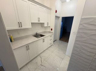 756 Queen St W APT B, Toronto, ON M6J 1E9
